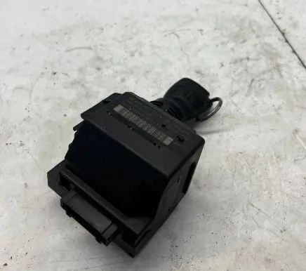Mercedes-Benz C W203 Ignition lock A2095452308