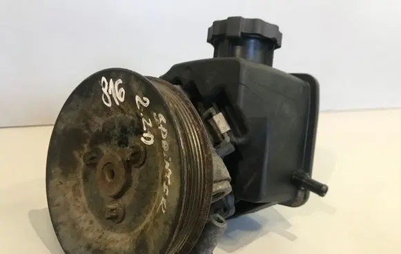 Mercedes-Benz Sprinter W901 W902 W903 W904 Power steering pump 0024667501