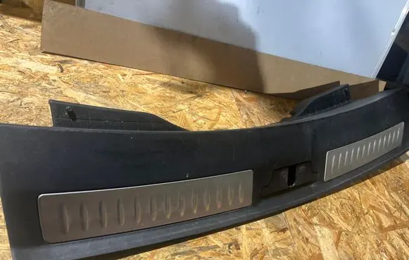 Land Rover Range Rover Velar Trunk/boot sill cover protection J8A2406A64B