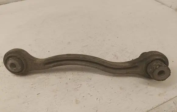 Mercedes-Benz C W204 Rear control arm