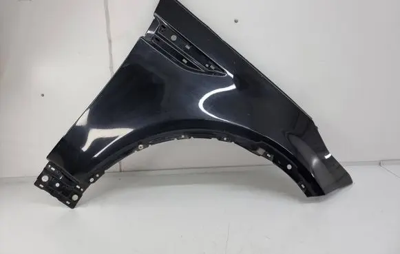 Land Rover Discovery 5 Fender 