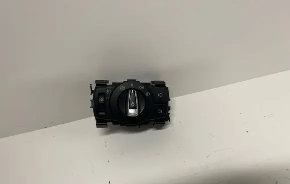 BMW 3 E90 E91 Light switch 6932792