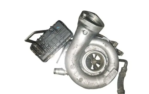 BMW 5 E60 E61 Turbo 7794259 Gt2260v