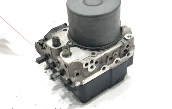 Mazda 6 ABS Pump GDK4-437A0