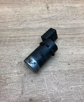 Audi A6 S6 C6 4F Parking PDC sensor 7H0919275E