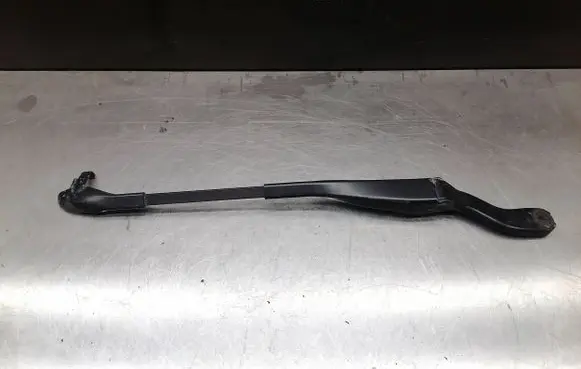 Mercedes-Benz E W211 Front wiper blade arm A2118201144