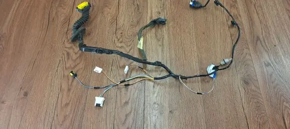 Renault Vel Satis Rear door wiring loom 8200417673
