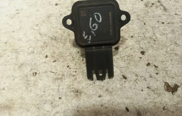 BMW 5 E60 E61 Mass air flow meter 5wk97502