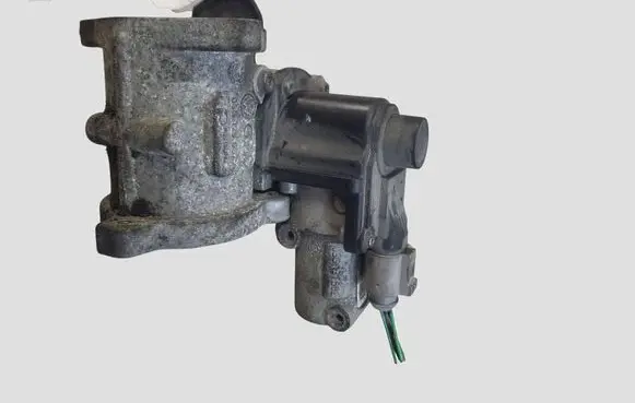 Volkswagen Golf V EGR valve 03G131502 03G129637A 03G131501N