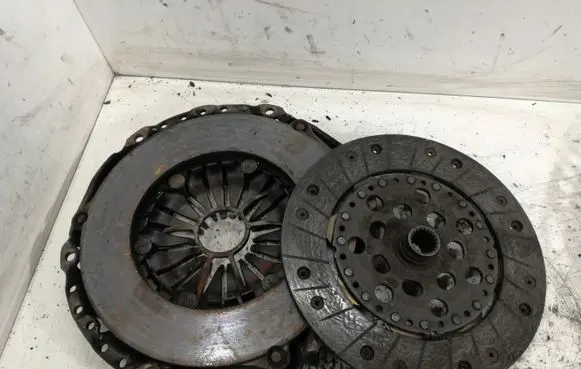 Mercedes-Benz Sprinter W901 W902 W903 W904 Clutch pressure plate 