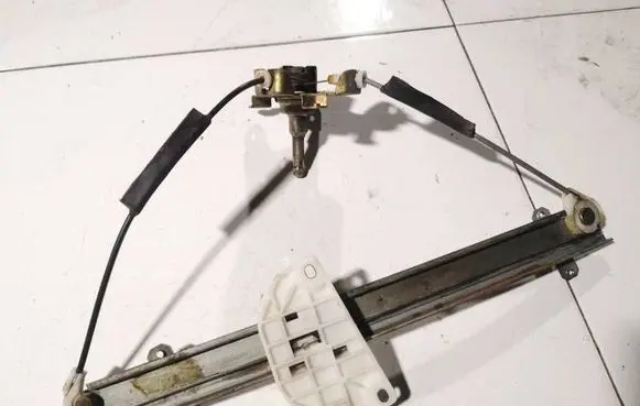 Mitsubishi Colt Sliding door window regulator with motor 