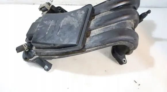 Nissan Note (E12) Intake manifold 
