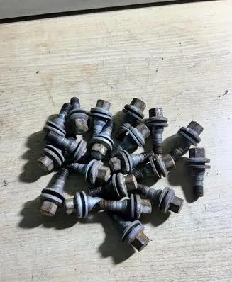 Peugeot 508 Wheel nut cap/cover