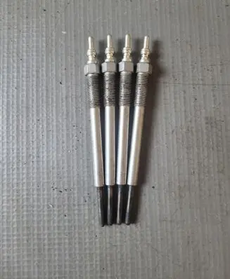 KIA Sportage Spark plug 2U000