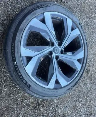 Renault Austral R20 alloy rim 403008811R