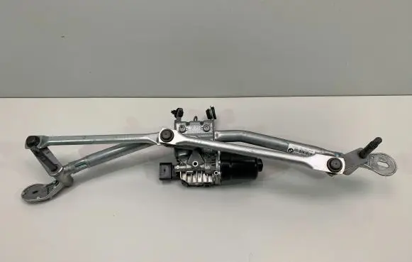 BMW X5 G05 Front wiper linkage 9880517