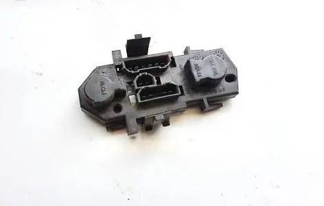 Volkswagen Lupo Tail light bulb cover holder 1m5945257 963716