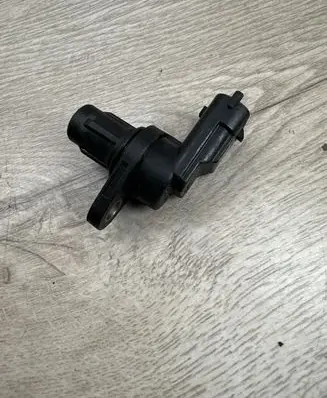 Dodge Nitro Camshaft position sensor 0281002667 061020