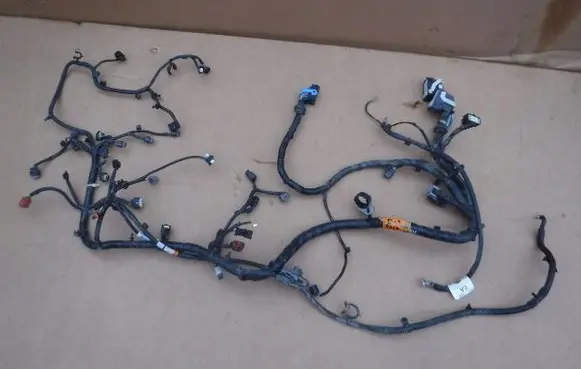 Ford Focus Engine installation wiring loom 12A690