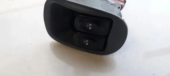 Renault Scenic I Electric window control switch 7700836269