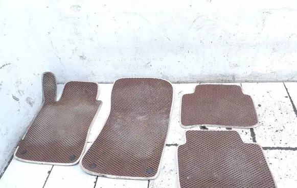 Mercedes-Benz CLS C219 Car floor mat set