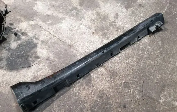 Mazda 6 Sill 