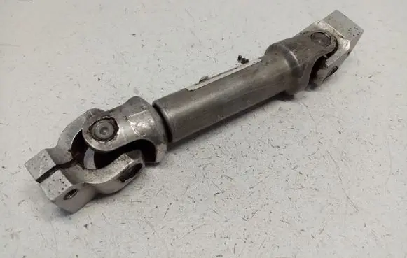 BMW X5M E70 Steering column universal joint 6774110 32306774110 32306774111