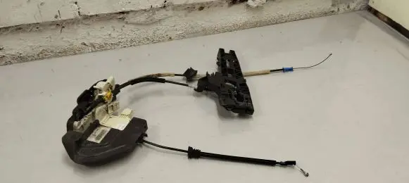 Bentley Flying Spur Front door lock 4w2837015 4w1837885c