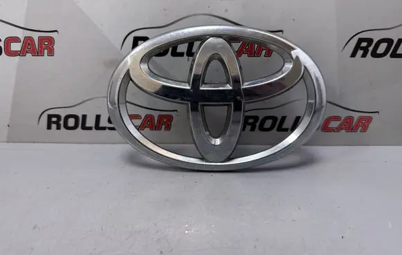 Toyota Aygo AB10 Manufacturer badge logo/emblem 753110H010
