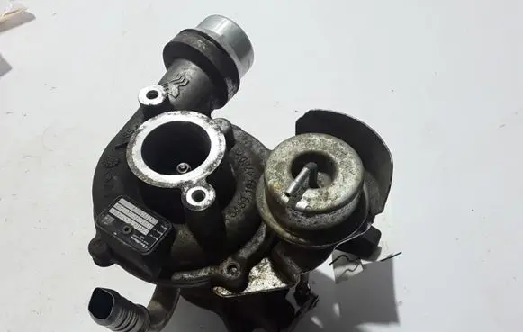 Dacia Sandero Turbo 8200439551