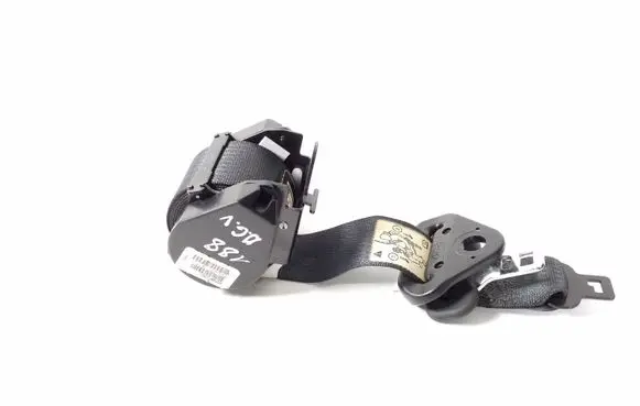 Middle seatbelt (rear)