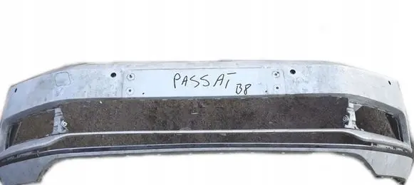 Volkswagen PASSAT B8 Front bumper ZDERZAK8115