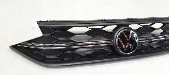 Volkswagen Taigo Front bumper upper radiator grill 2G7853651G