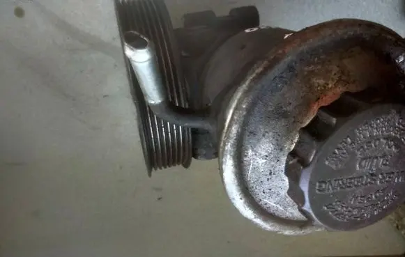 Toyota Avensis T250 Power steering pump 4431005120