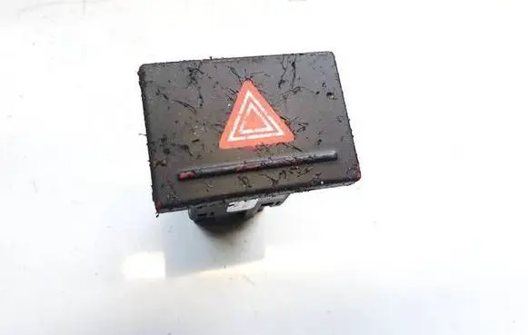 Volkswagen Touareg I Hazard light switch 7l6953235 7l6953235a