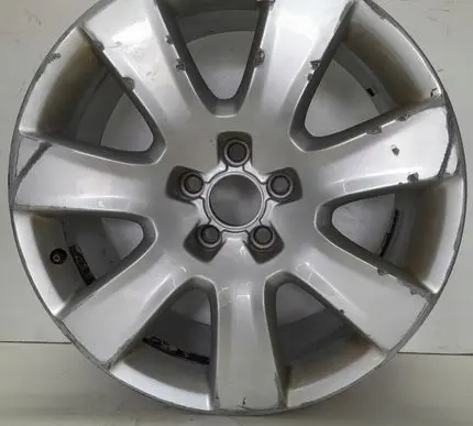Audi A8 S8 D3 4E R18 alloy rim 4H0601025B