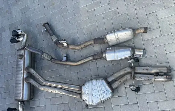Porsche Cayenne (9Y0 9Y3) Muffler/silencer 4M0253211AG 9Y0253683AE