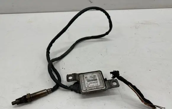 Audi A6 S6 C7 4G Lambda probe sensor 8K0907807J