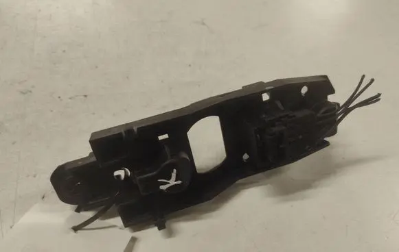 Renault Laguna II Tail light bulb cover holder B74PH2REN