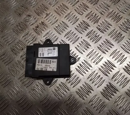 Opel Vectra C Door control unit/module 13170178