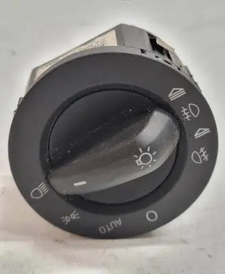 Audi A6 S6 C6 4F Light switch 4F1941531D 0686