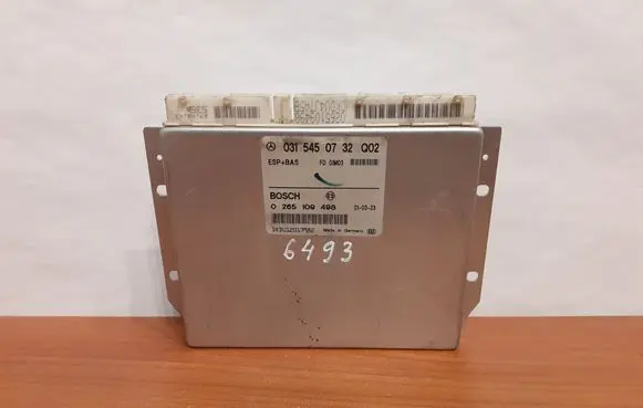Mercedes-Benz E W210 ABS control unit/module 0315450732 0265109498