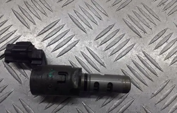 Ford Focus Camshaft position sensor 4M5G-6L713-ED
