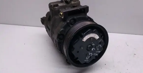 Volkswagen Golf V Air conditioning (A/C) compressor (pump) 1K0820803J 20030800591 4472209353