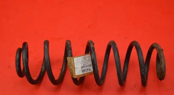 Skoda Octavia Mk2 (1Z) Rear coil spring