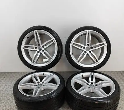 Audi A5 R19 alloy rim 8W0601025AM