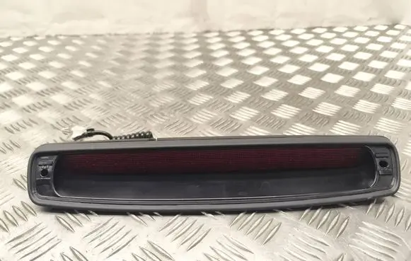 Hyundai Tucson JM Third/center stoplight 927002E05
