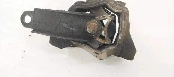 Volvo XC70 Engine mount bracket BH9SA