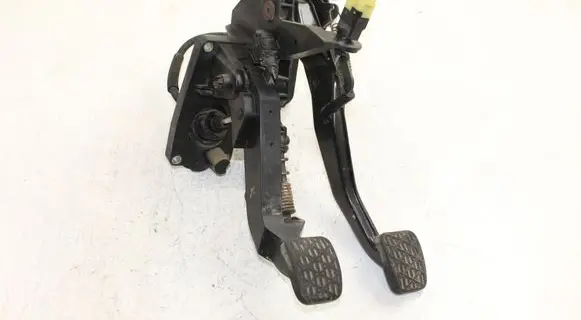 Mercedes-Benz A W169 Pedal assembly A1692900901