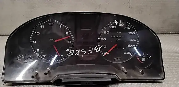 Audi 80 90 S2 B4 Speedometer (instrument cluster) 8A0919033CA